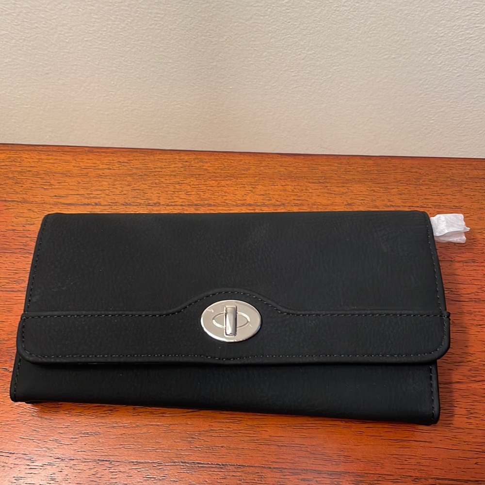 APT 9 Safe Keeper RFID blocking wallet
